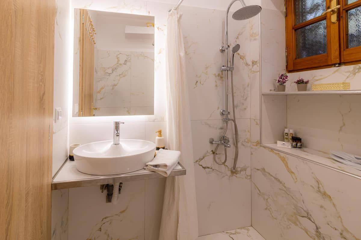Zelís photo — Bathroom 1