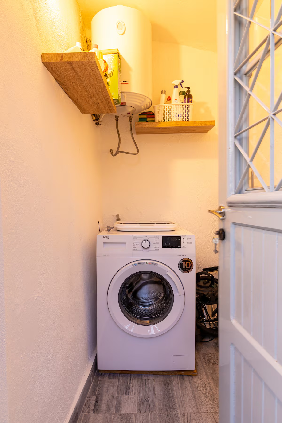 Zelís photo — Laundry Room 1